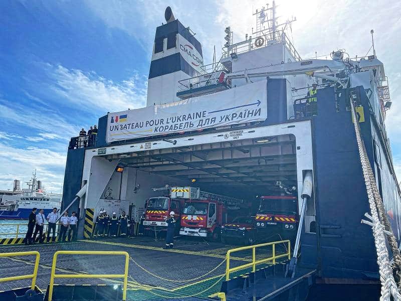 Un bateau pour l'Ukraine départ de Marseille