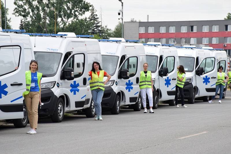 dons ambulances Ukraine